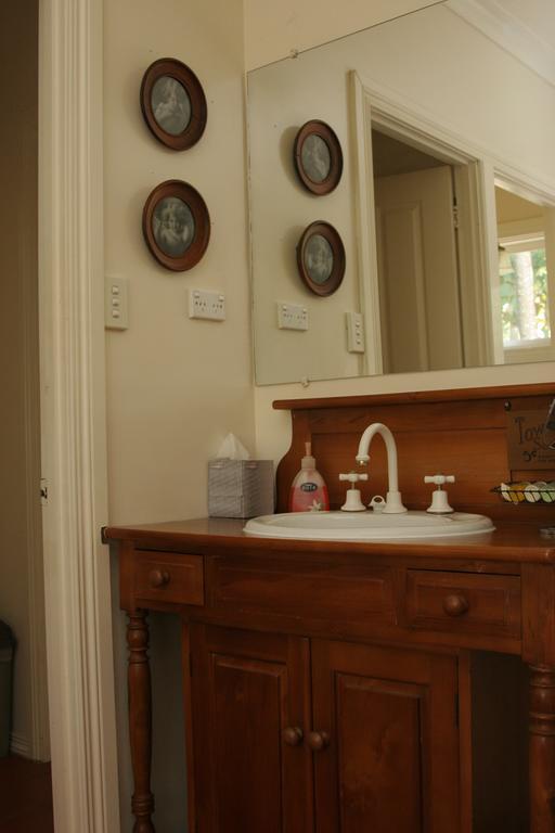 Belgrave Hideaway Bed and Breakfast Esterno foto