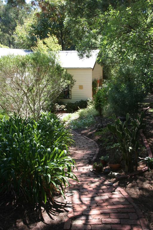 Belgrave Hideaway Bed and Breakfast Esterno foto